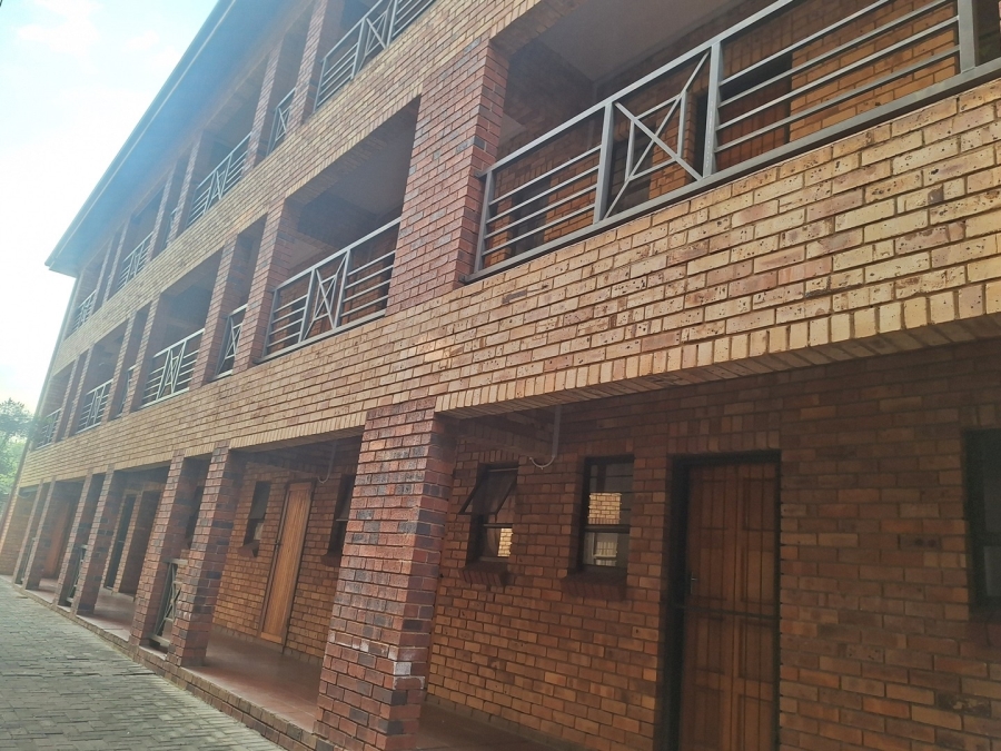 1 Bedroom Property for Sale in Potchefstroom North West
